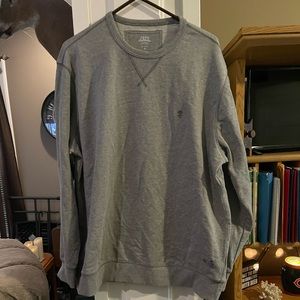 EUC IZOD XL Men’s Grey Crewneck Sweatshirt